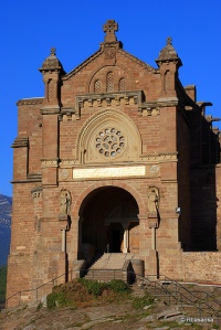 Fachada de la Basílica de Javier